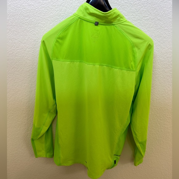 Nike Dri-Fit Half Zip - Picture 3 of 3